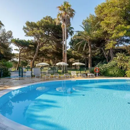 Apartamento Bergerie Piscine, Clim, Balnéo&terrasse